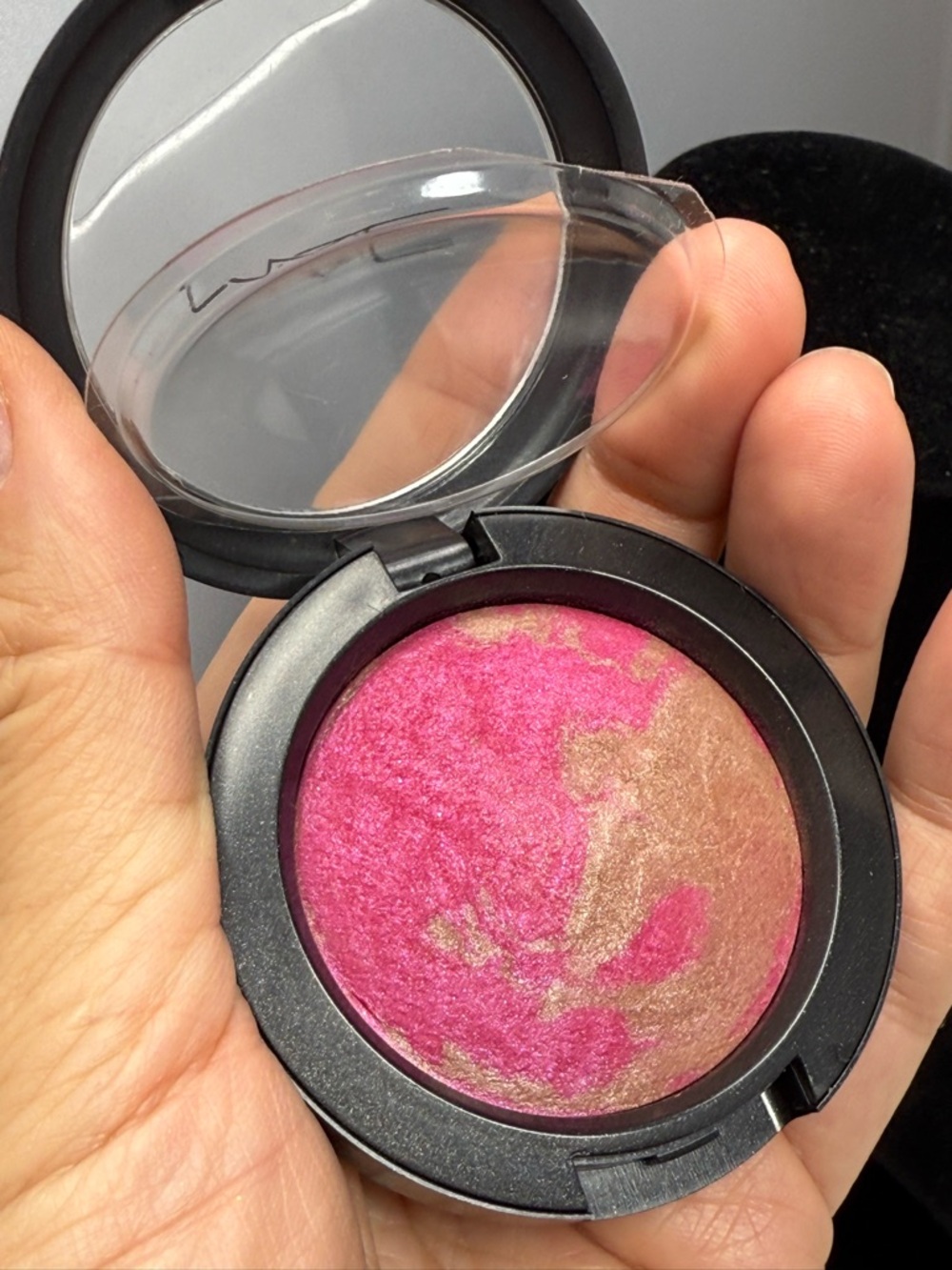 MAC Cosmetics Powder Blush in shade «Sweet Samba» Brand New